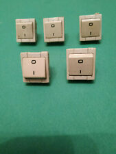 5 INTERRUPTEURS INVERSEURS BIPOLAIRES .SUB - MINIATURES . BASCULE 250 V 3 A . 