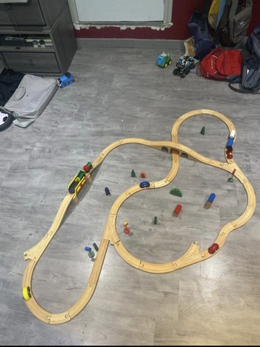 Train bois - train, en