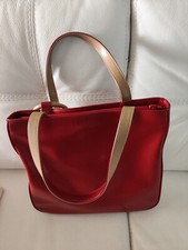 MAGNIFIQUE SAC ROUGE VERNIS SEQUOIA
