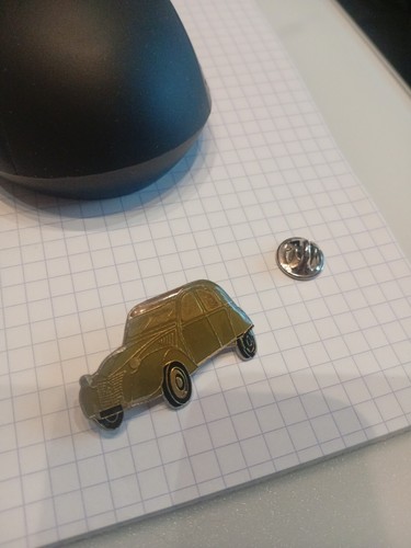 Pin citroën 2cv réf 2228b - pin's,