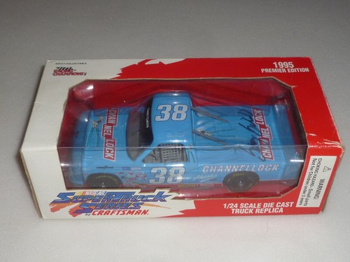 New racing champions - new, super