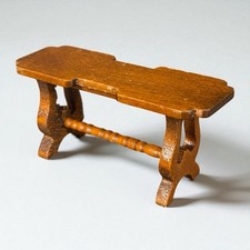 Table miniature sculptée bois