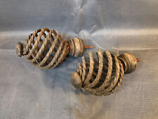 Lot de 2 grosses poignées de portes en fer forgé torsadé ou boule d'escalier