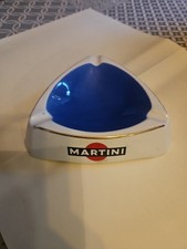 Cendrier triangulaire MARTINI