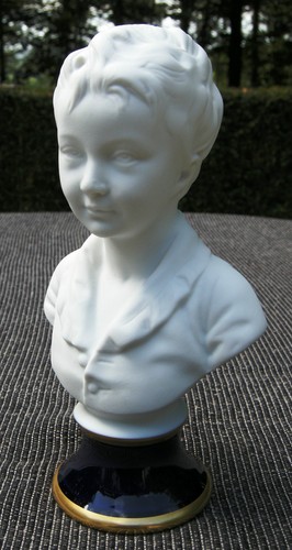 Buste enfant biscuit - buste,