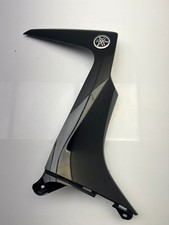 Carénage avant droit YAMAHA