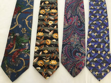 4 cravates 100% Soie   Dior -