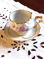 petite tasse décorative en porcelaine de Limoges