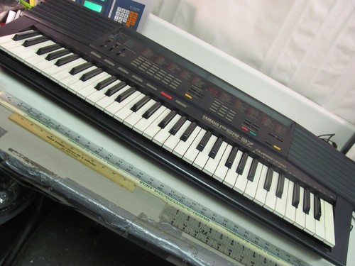 Yamaha psr portable - psr-37,