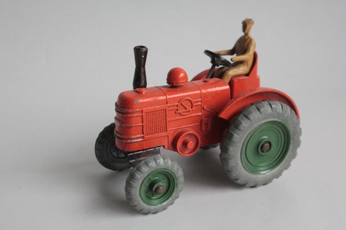 Dinky toys field marshall - field,