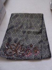 Foulard Long Soyeux Caroll 