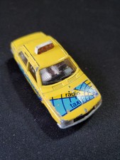 (775) Majorette 266 renault R18 taxi  1/60 made in France