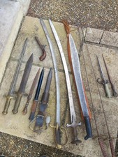 Armes blanches anciennes