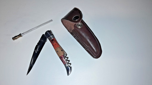Couteau laguiole avec etui - ,