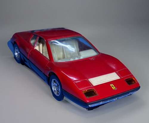 Ferrari 512 1976 - 1976, burago