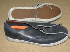 GREAT LOOKING Dunham dark