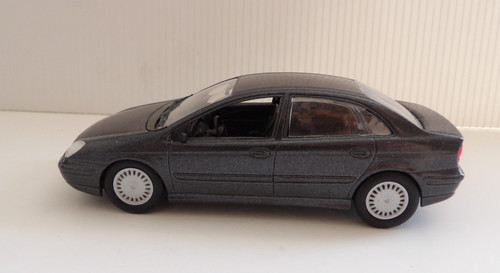 Citroen 2000 - 1/43, 09