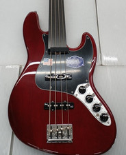 [Fender] Guitare basse