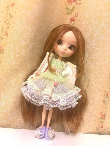 Rare pullip doll - rare,