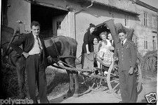 Famille voiture à cheval carriole  - Ancien négatif photo an. 1940 50