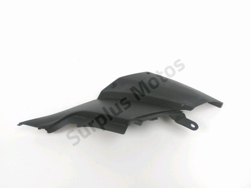 Cache lateral droit peugeot - lateral,