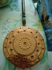 ANCIENNE BASSINOIRE  EN CUIVRE  DE 26 CM DE DIAMETRE