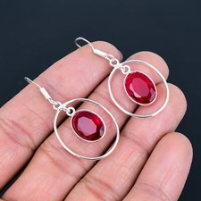 Boucle d'oreille ovale en