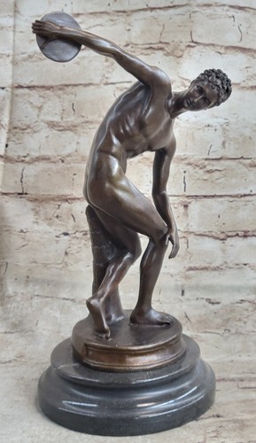 Discobole myron statue en - de,
