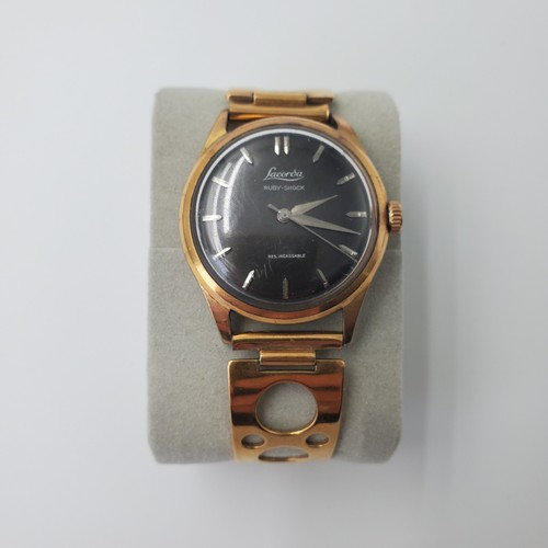 Montre mecanique vintage - montre,