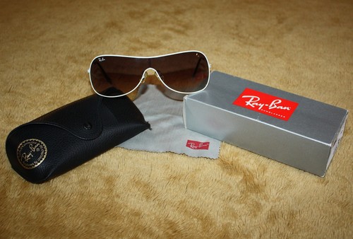 Rare vtg y2k auth - rare,