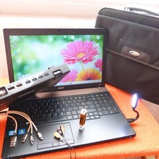 Acer P653 XXL SET 15 pouces l