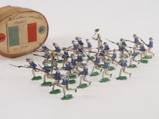 Lot de 32 soldats tirailleurs amanites métal ancien 28 mm en étain en boîte bois