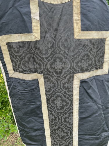 Chape chasuble deuil croix - &,