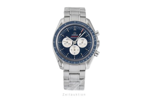 Omega speedmaster moonwatch - omega,