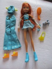 POUPEE WINX / BLOOM