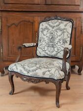 Fauteuil époque Louis XV 18ème noyer
