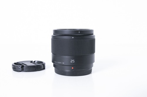 Panasonic lumix 25mm - lumix, f/1.7