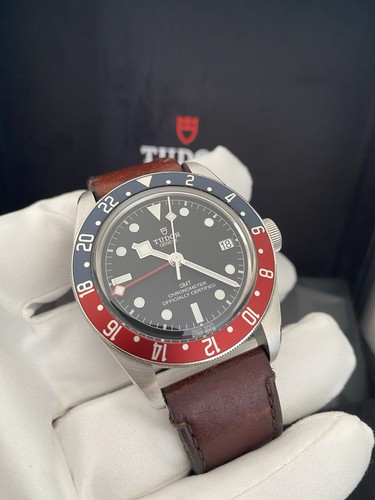 Tudor black bay - tudor,