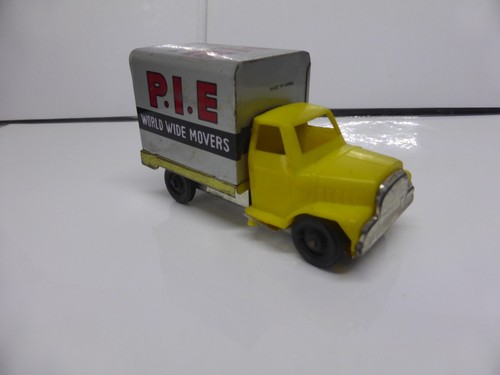 Camion friction tole plastique - tole,