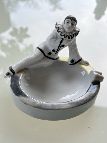 Ancien pierrot vide - ancien,