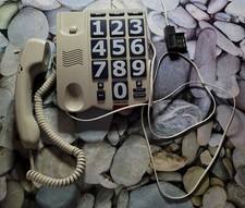 TELEPHONE FIXE GROSSES TOUCHES