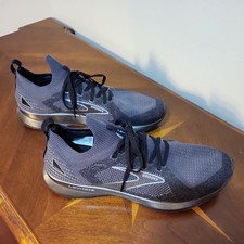 Brooks Levitate StealthFit 5