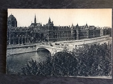 LOT 5 CARTES POSTALES PARIS -