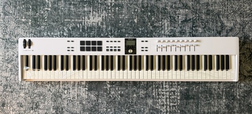 Arturia keylab essential mk3 - arturia,