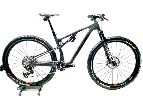 2025 santa cruz - cc, carbon