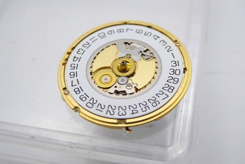 Mouvement quartz suisse - suisse, tag