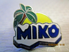 PIN'S   MIKO /  PASSION