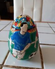 OEUF ÉMAUX DE LONGWY ( HOMMAGE AU FOOT )