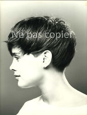 MODE COIFFURE vers 1980 mannequin MANIATIS PHOTO 23,7 x 17,7 cm