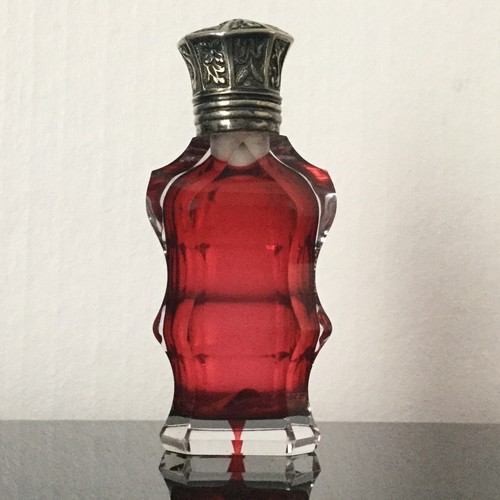 Flacon sels cristal rubis - a,